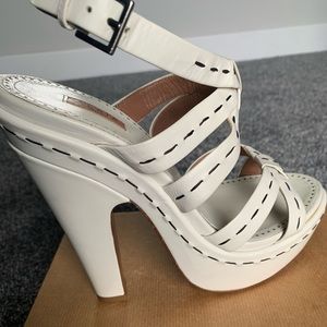 New Alaia Paris white with black stitching sandals (no longer produced VINTAGE)
